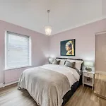 13 Ruby Street, Bishy Rd Retreat * York