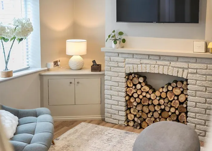 13 Ruby Street, Bishy Rd Retreat * York