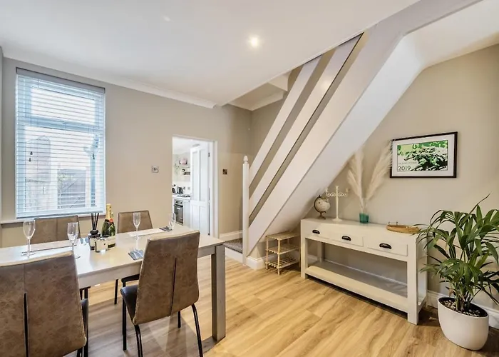 13 Ruby Street, Bishy Rd Retreat Holiday home *